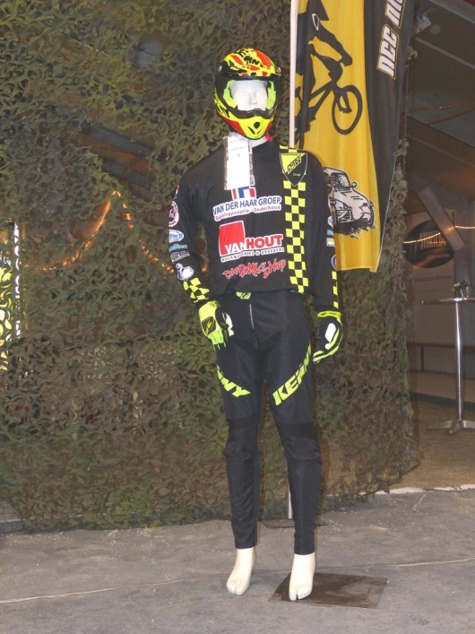 Bestellen nieuw clubshirt 